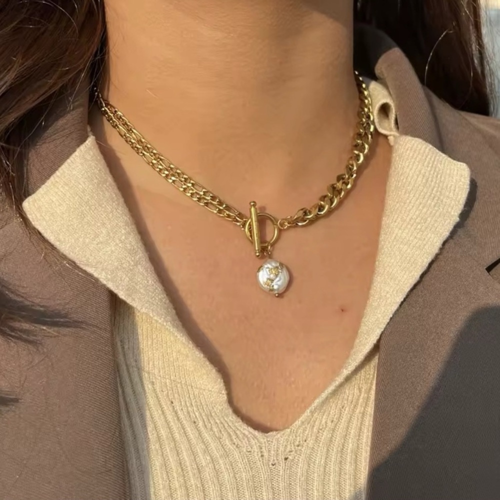 New 18k Baroque Pearl Pendant · Gold Plated Stainless Steel ·